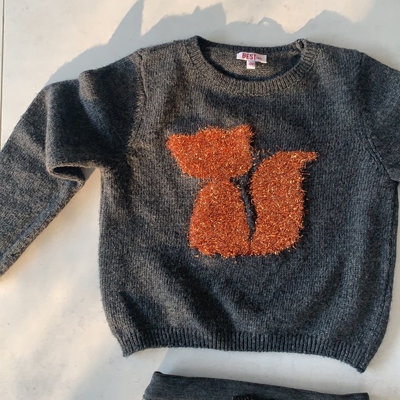 Two Piece Set - Picture 2 of 4